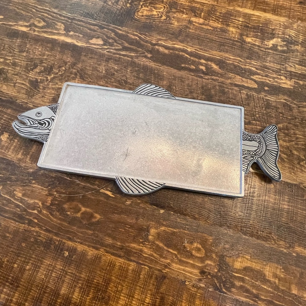 Wilton Armetale Metallic Rectangle Fish-Shaped Tray